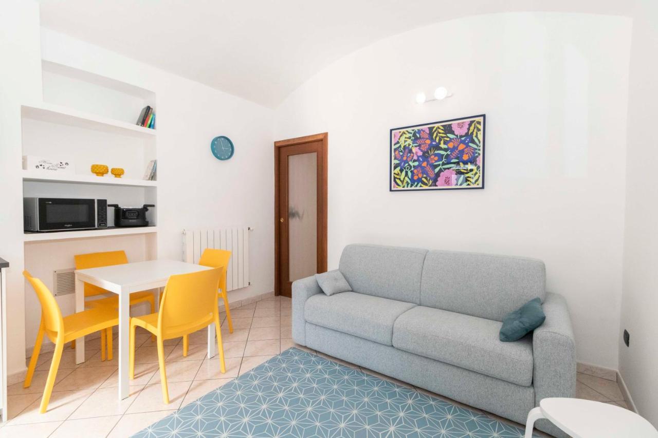 Apartamento Colourful Flat San Donato Turín Exterior foto
