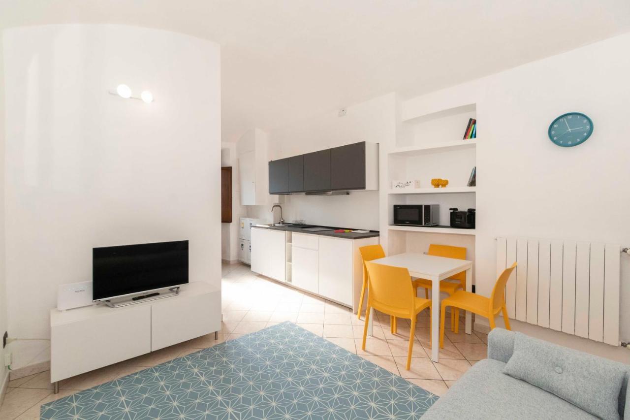 Apartamento Colourful Flat San Donato Turín Exterior foto