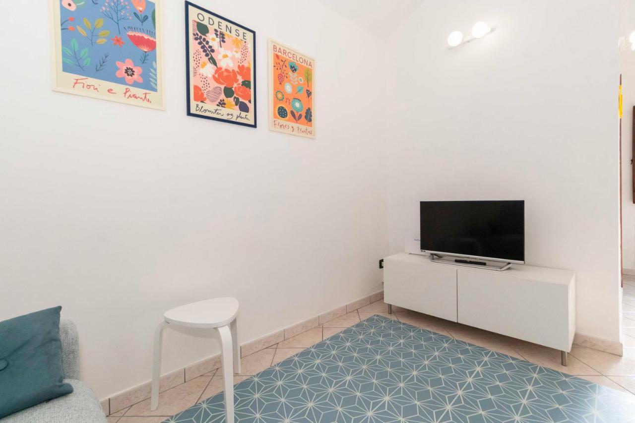 Apartamento Colourful Flat San Donato Turín Exterior foto