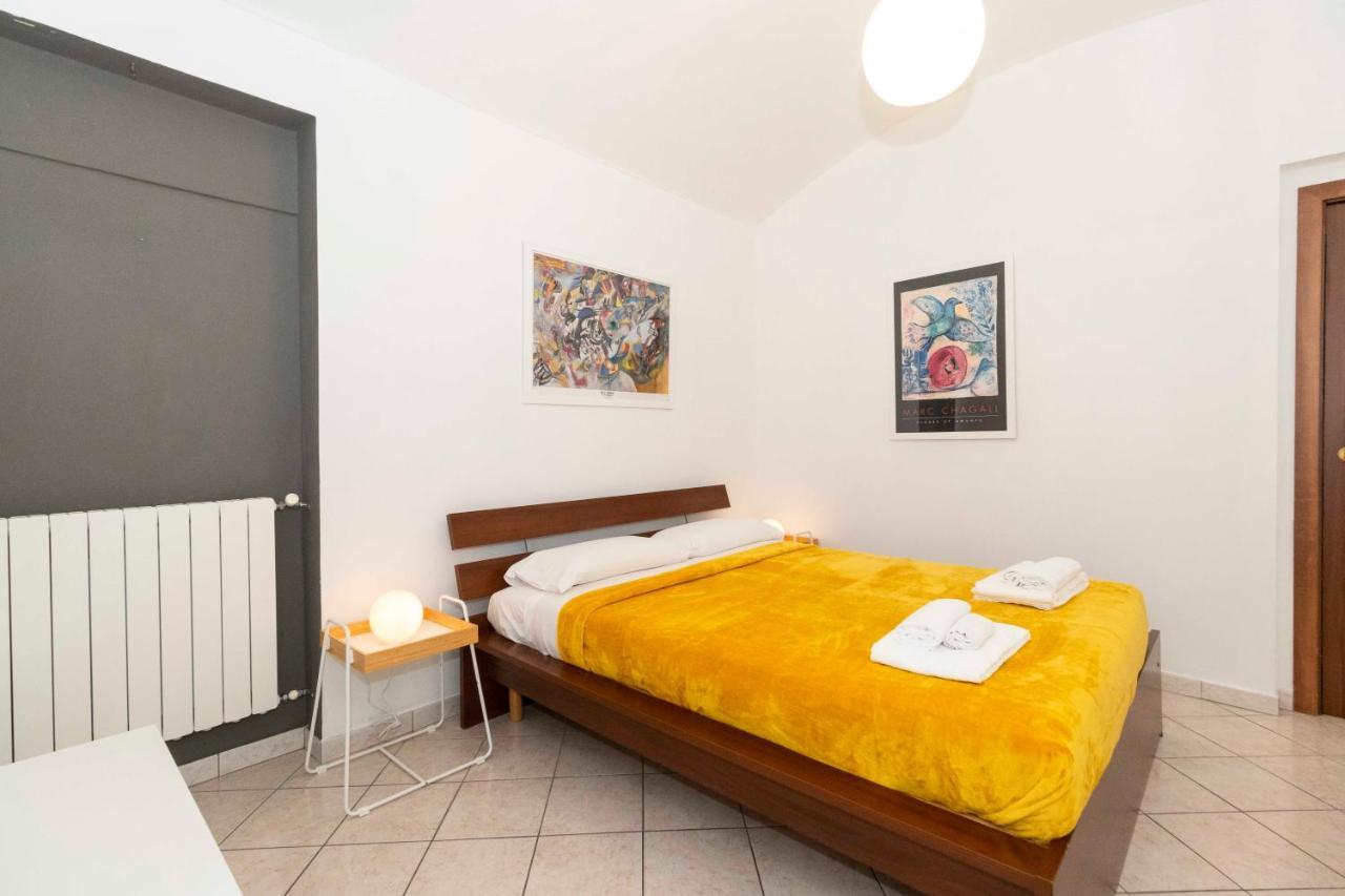 Apartamento Colourful Flat San Donato Turín Exterior foto